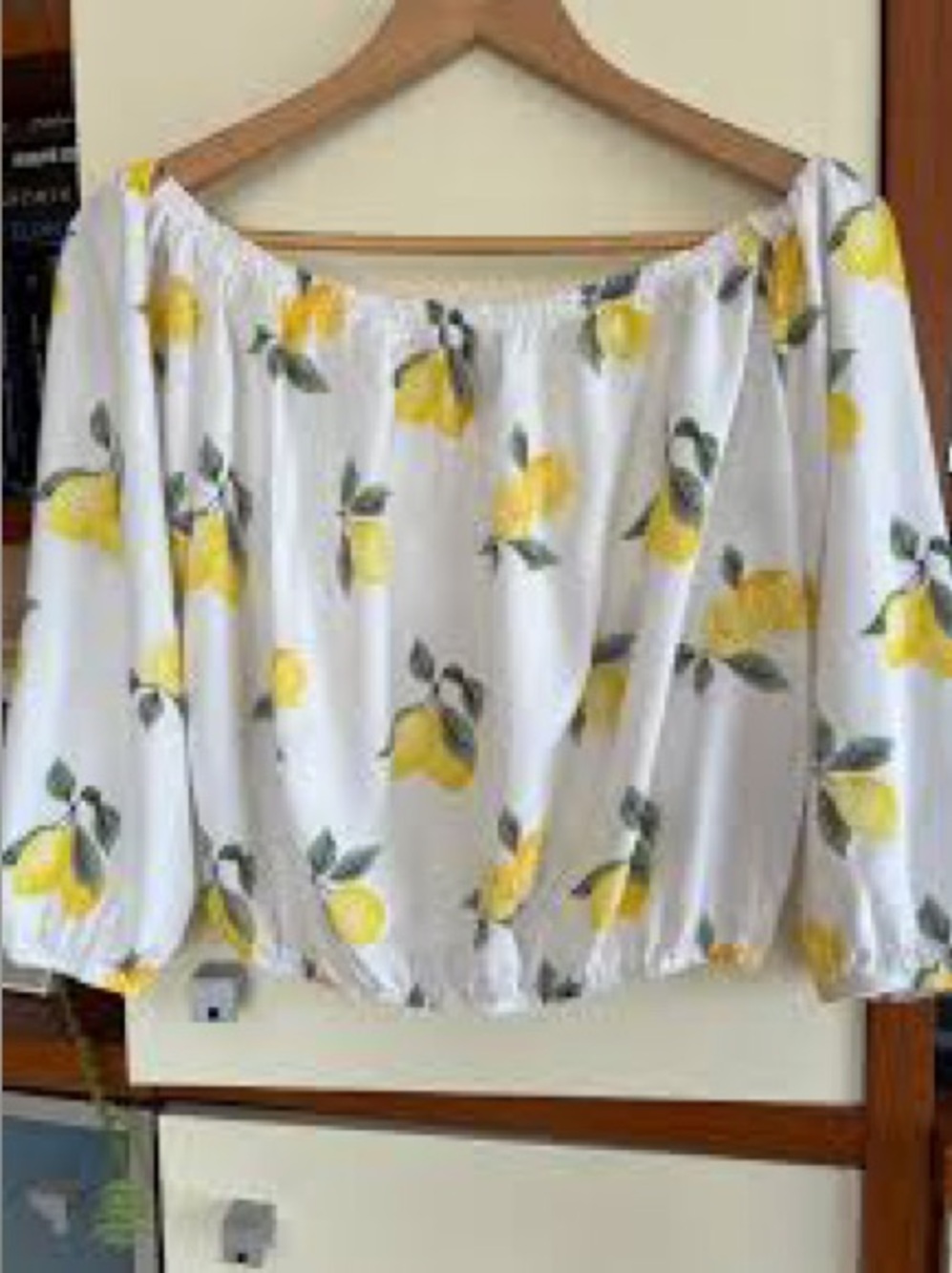 Forever 21 White Off-Shoulder Lemon Print Blouse - Picture 6 of 8